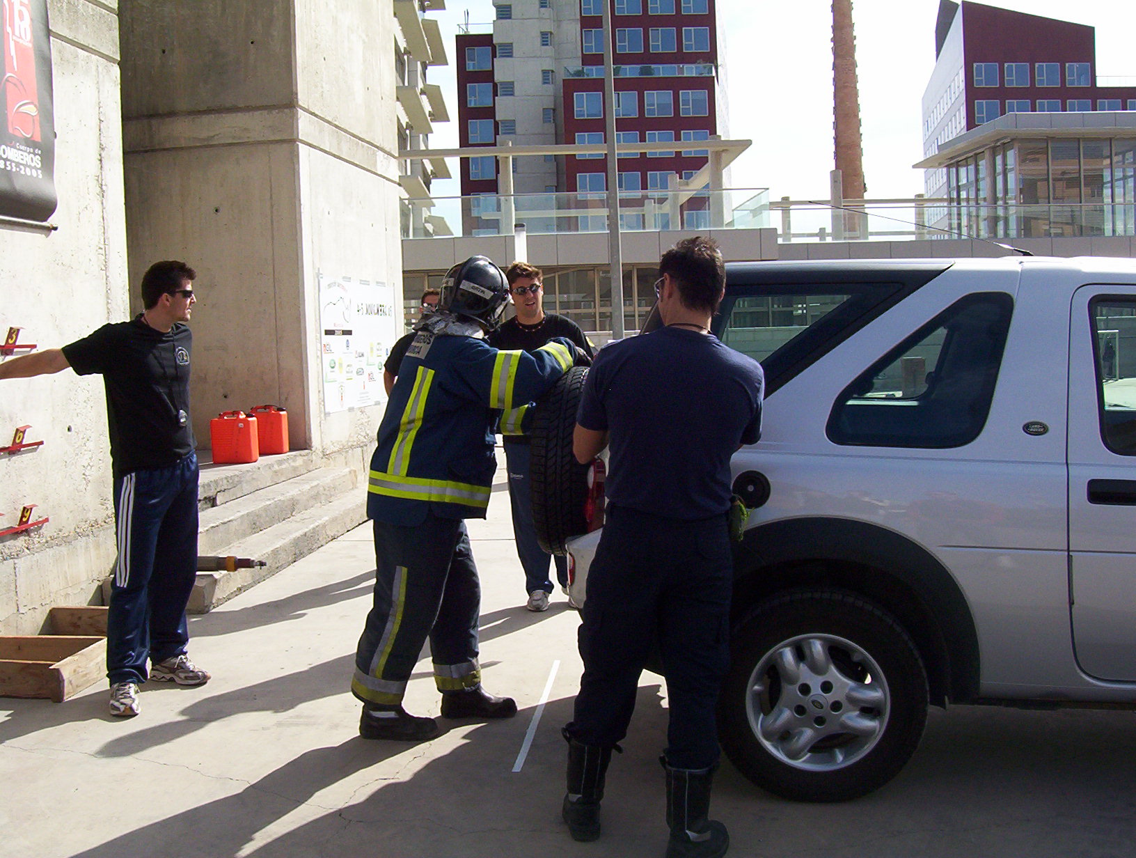 img/galeria/institucionales1976/Superbombero 2005/100_0834.JPG